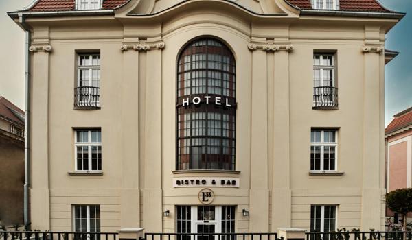 Podróże i Rejsy w Poznaniu  Hotel Liberté 33